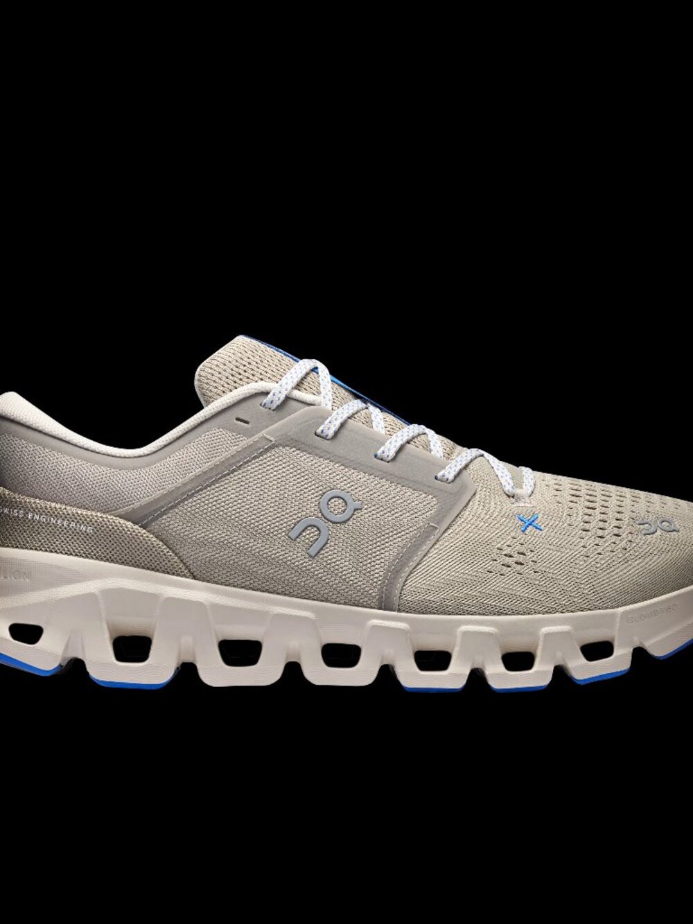 Men’s ON Cloud X5, size 8.5 *NEW in box*